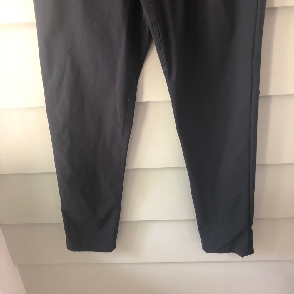 Mens 33x36 Lululemon ABC navy blue pants - Picture 3 of 6